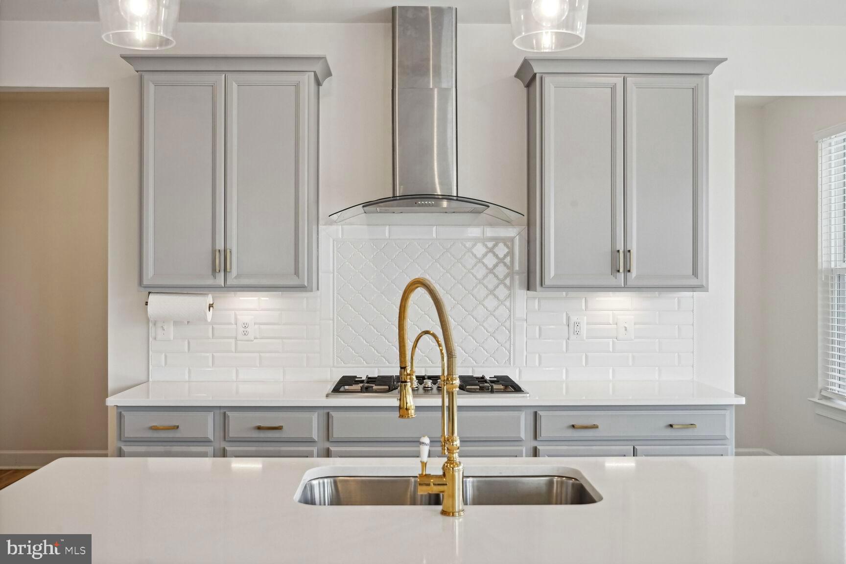 EMBREY MILL - Residential