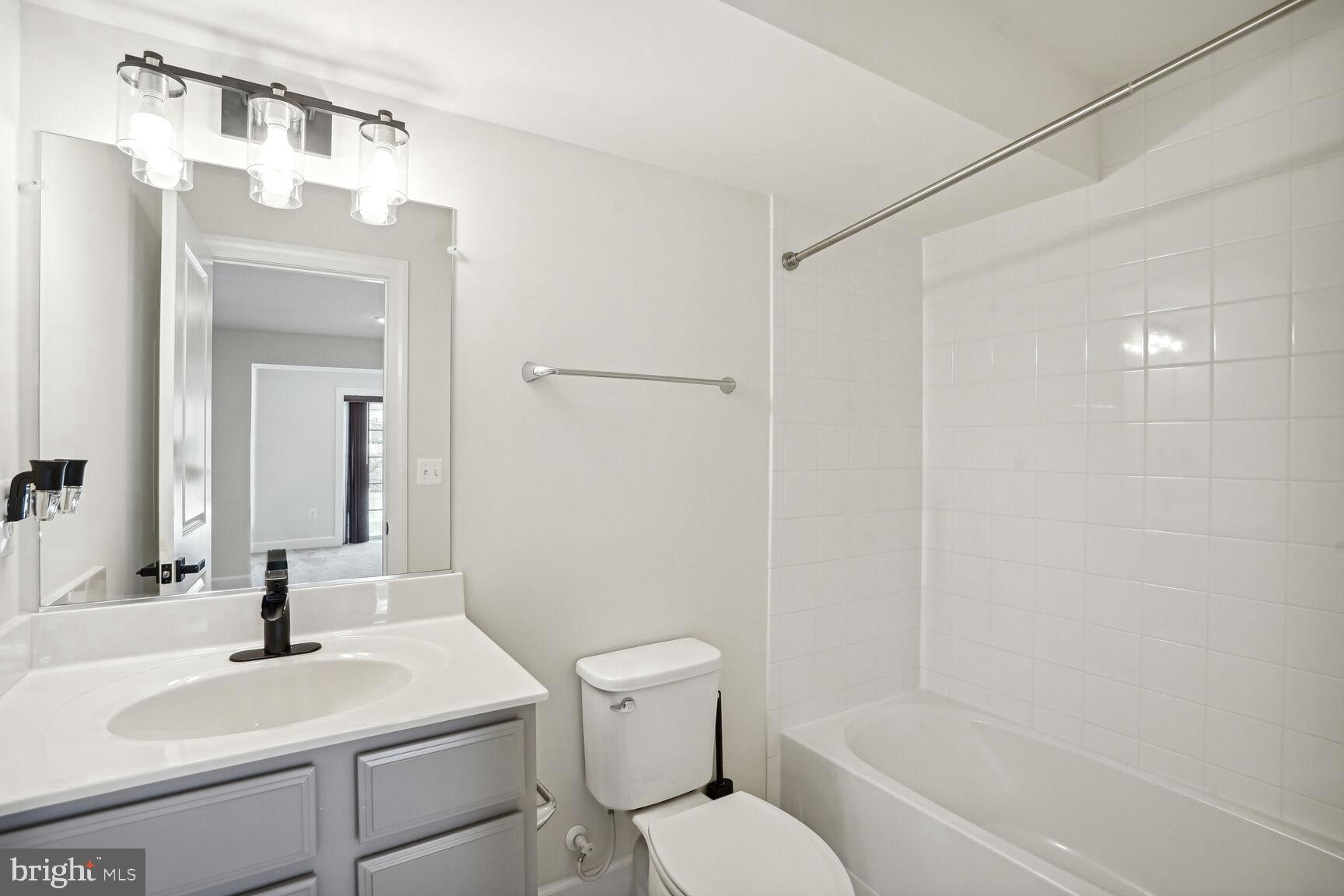 EMBREY MILL - Residential