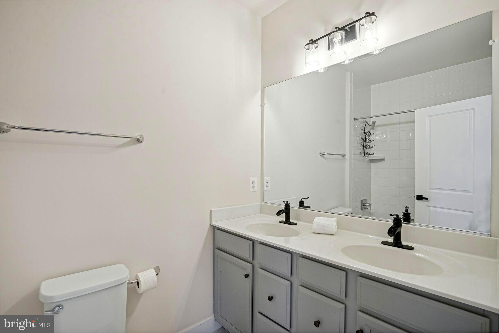 EMBREY MILL - Residential