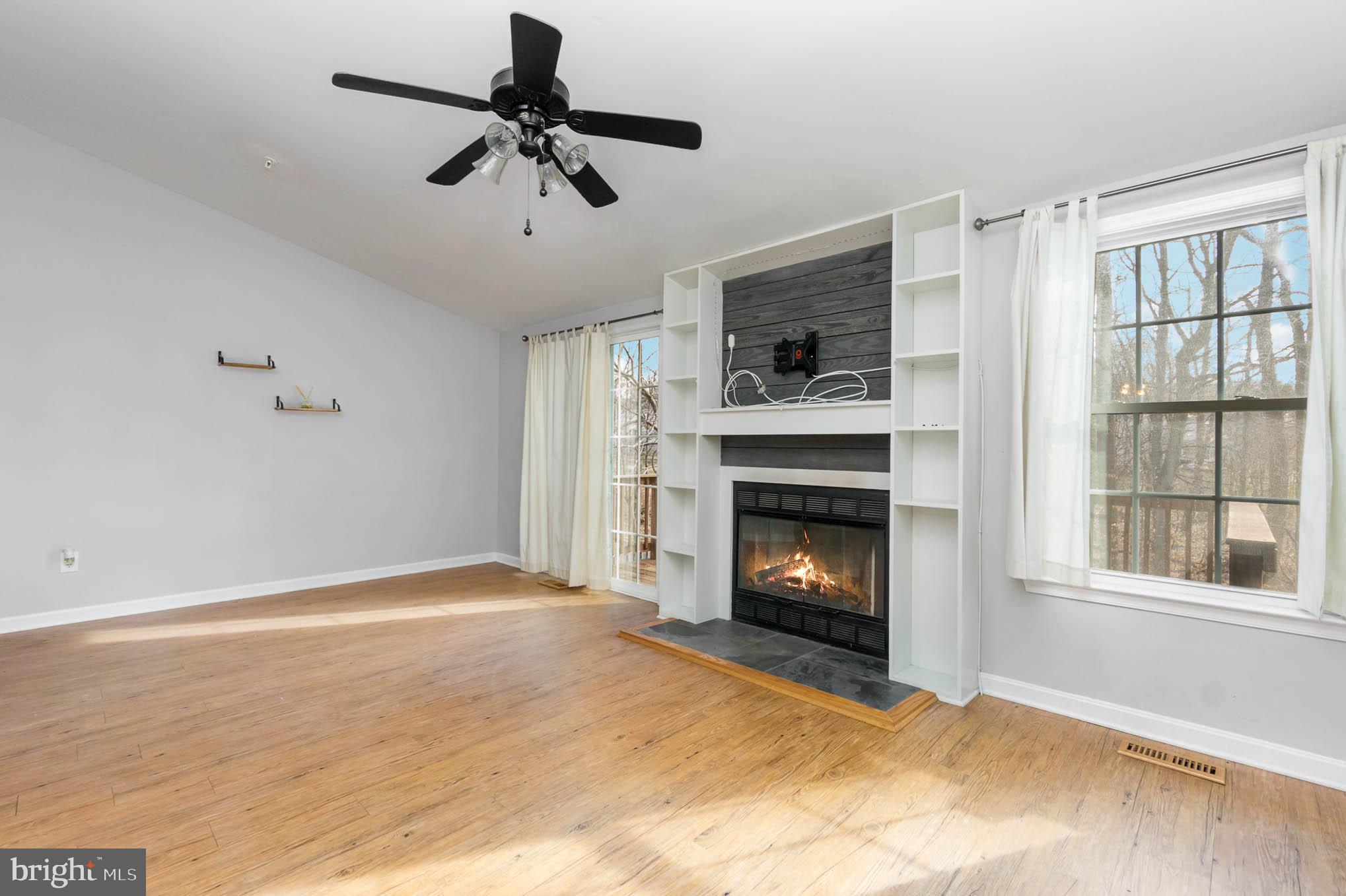 VILLAGE AT THOMAS RUN - Residential