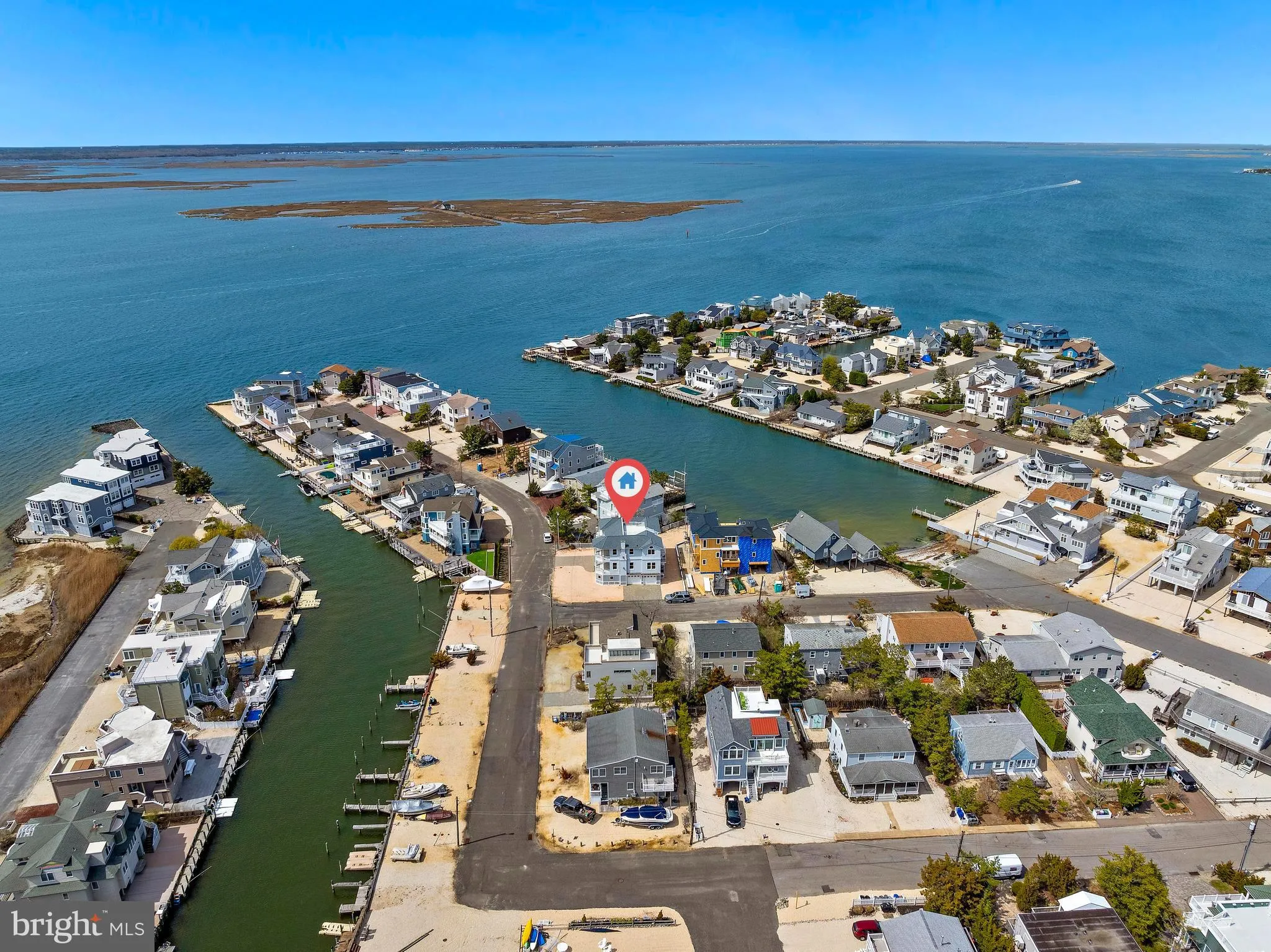 Harvey Cedars, New Jersey 08008, United States, 5 Bedrooms Bedrooms, ,4 BathroomsBathrooms,Residential,Active,113182