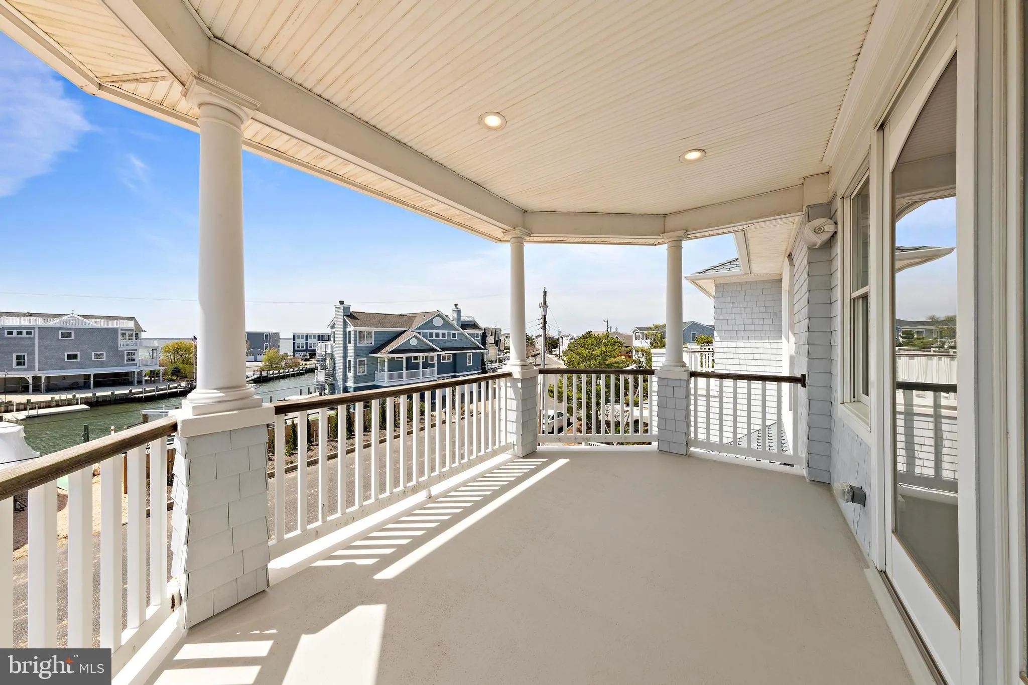 Harvey Cedars, New Jersey 08008, United States, 5 Bedrooms Bedrooms, ,4 BathroomsBathrooms,Residential,Active,113182