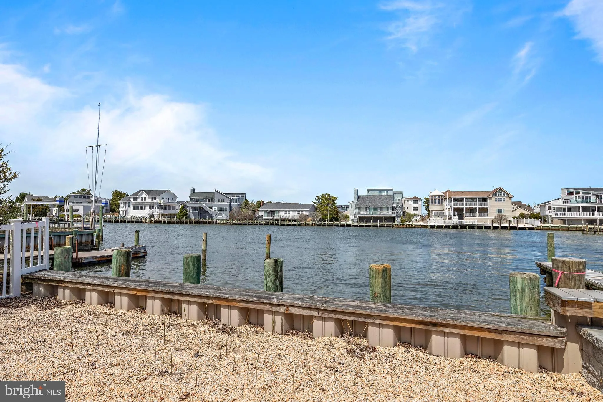 Harvey Cedars, New Jersey 08008, United States, 5 Bedrooms Bedrooms, ,4 BathroomsBathrooms,Residential,Active,113182