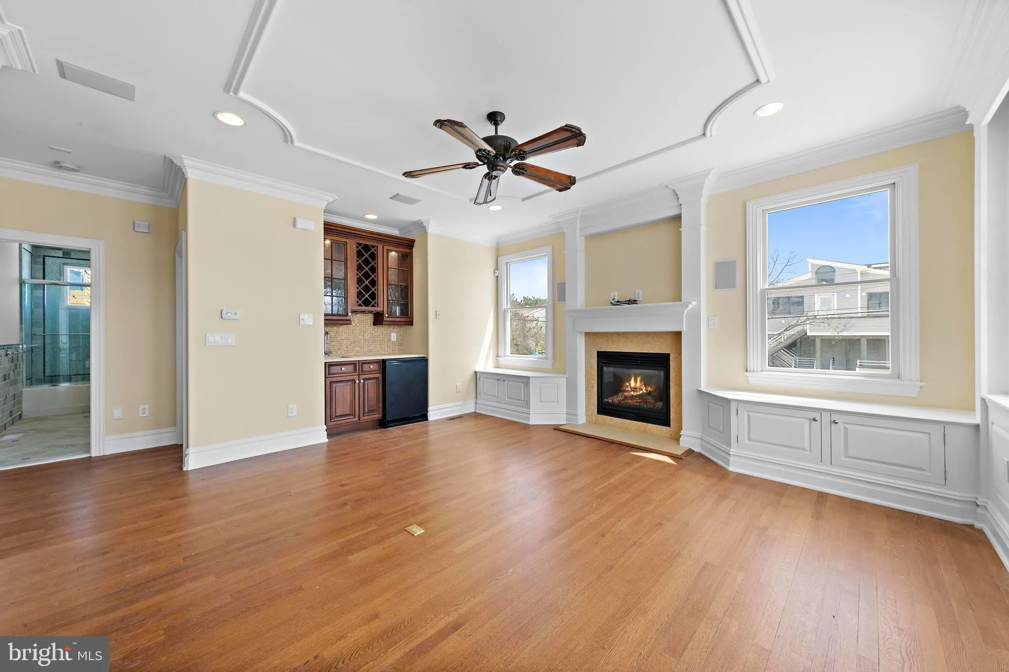 Harvey Cedars, New Jersey 08008, United States, 5 Bedrooms Bedrooms, ,4 BathroomsBathrooms,Residential,Active,113182