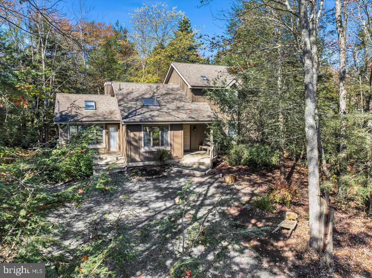 LAKE NAOMI - Residential