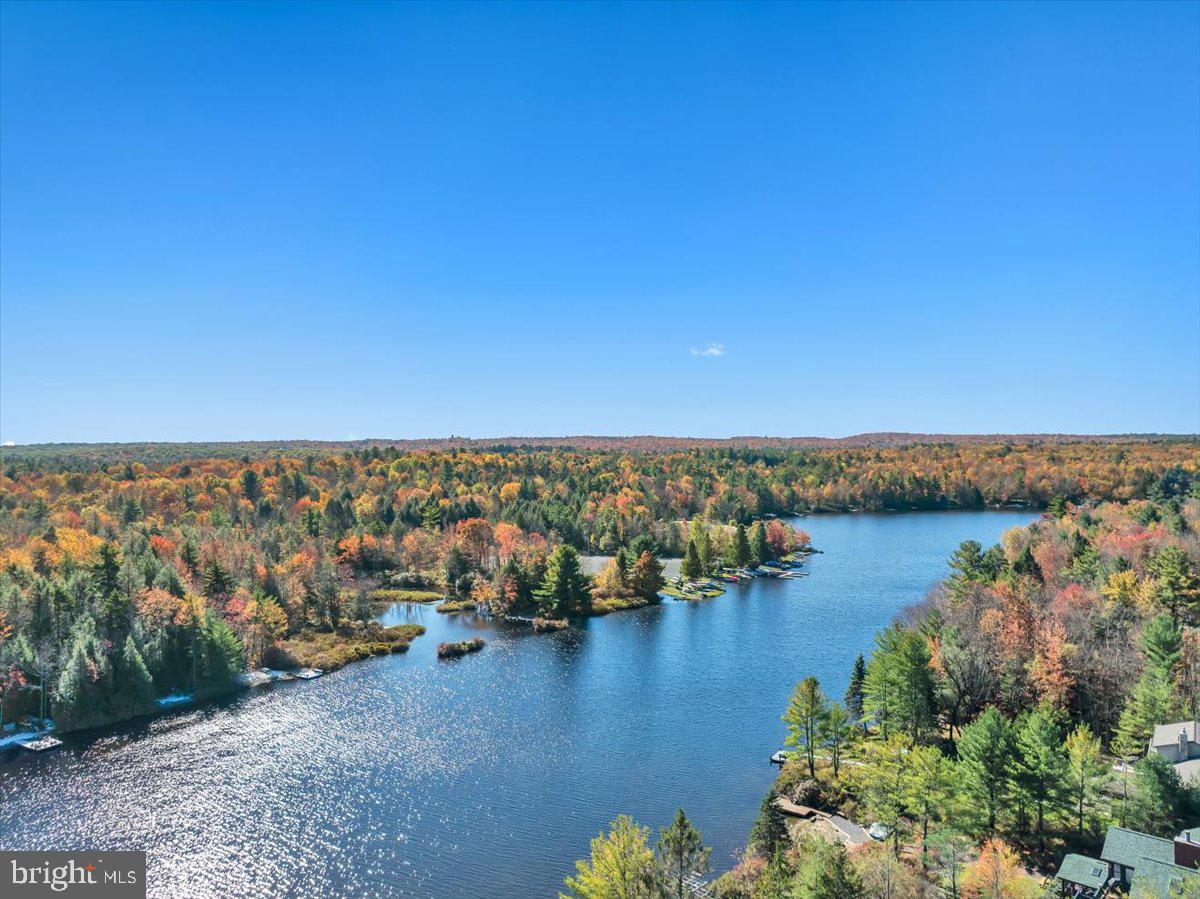 LAKE NAOMI - Residential