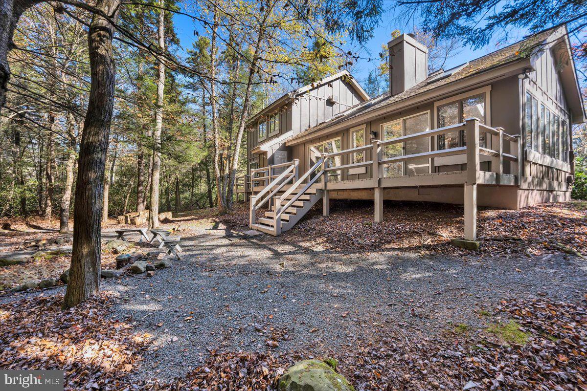 LAKE NAOMI - Residential