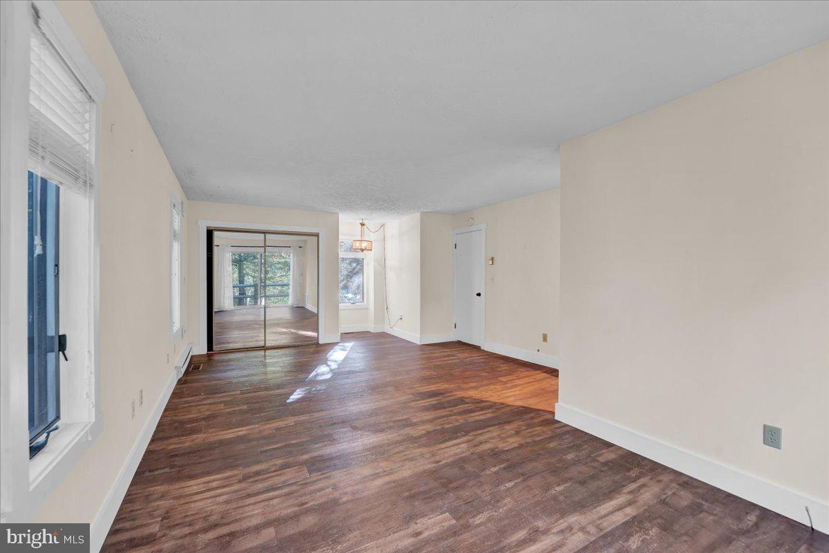 LAKE NAOMI - Residential