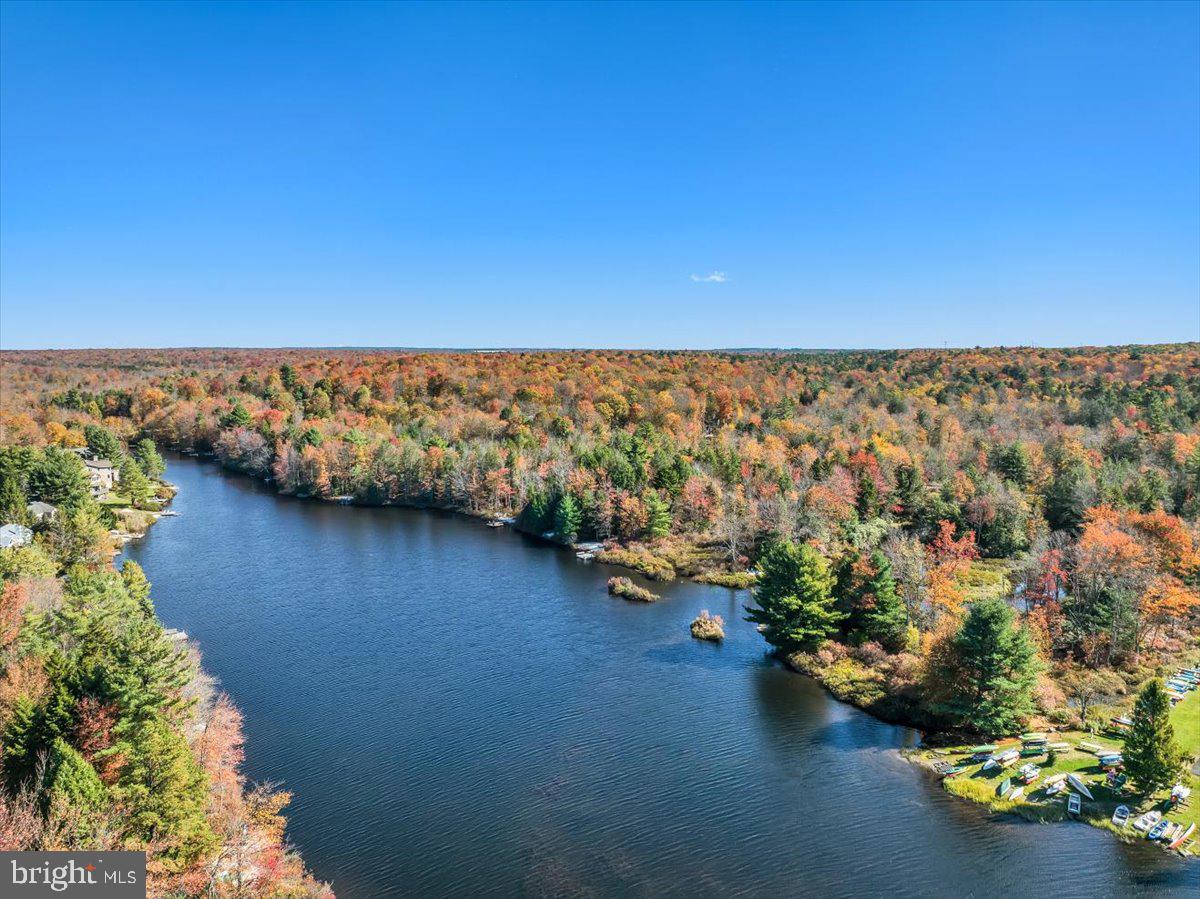 LAKE NAOMI - Residential