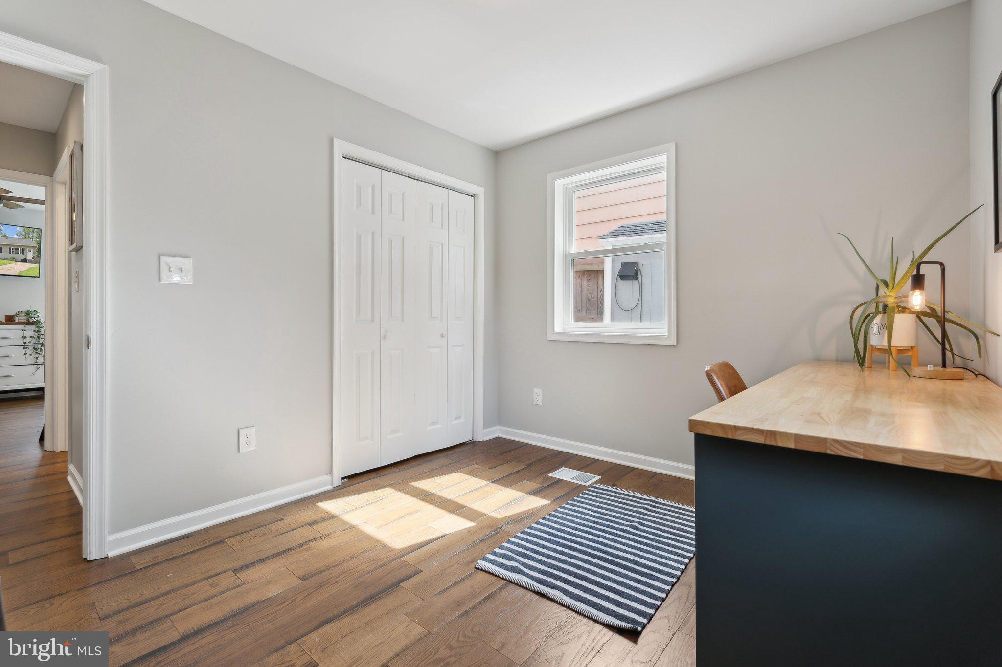 PAROLE HEIGHTS - Residential