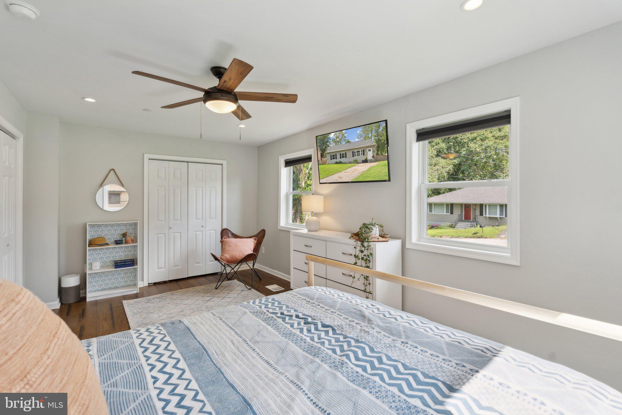 PAROLE HEIGHTS - Residential