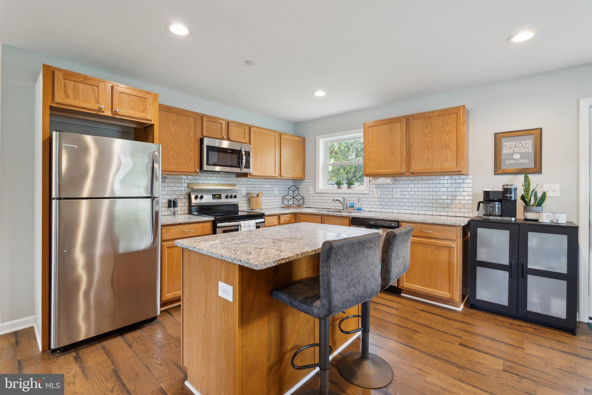 PAROLE HEIGHTS - Residential