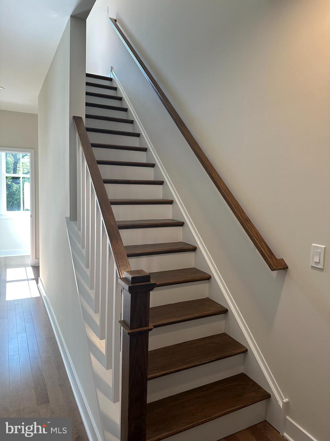 NEWTOWN ESTATES - Residential Lease