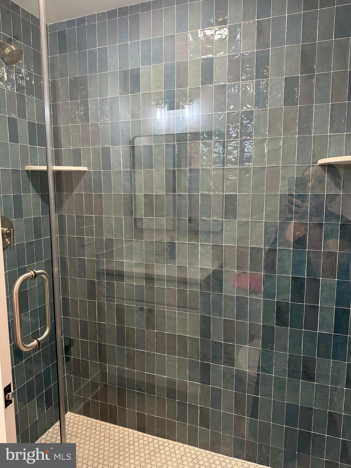 NEWTOWN ESTATES - Residential Lease