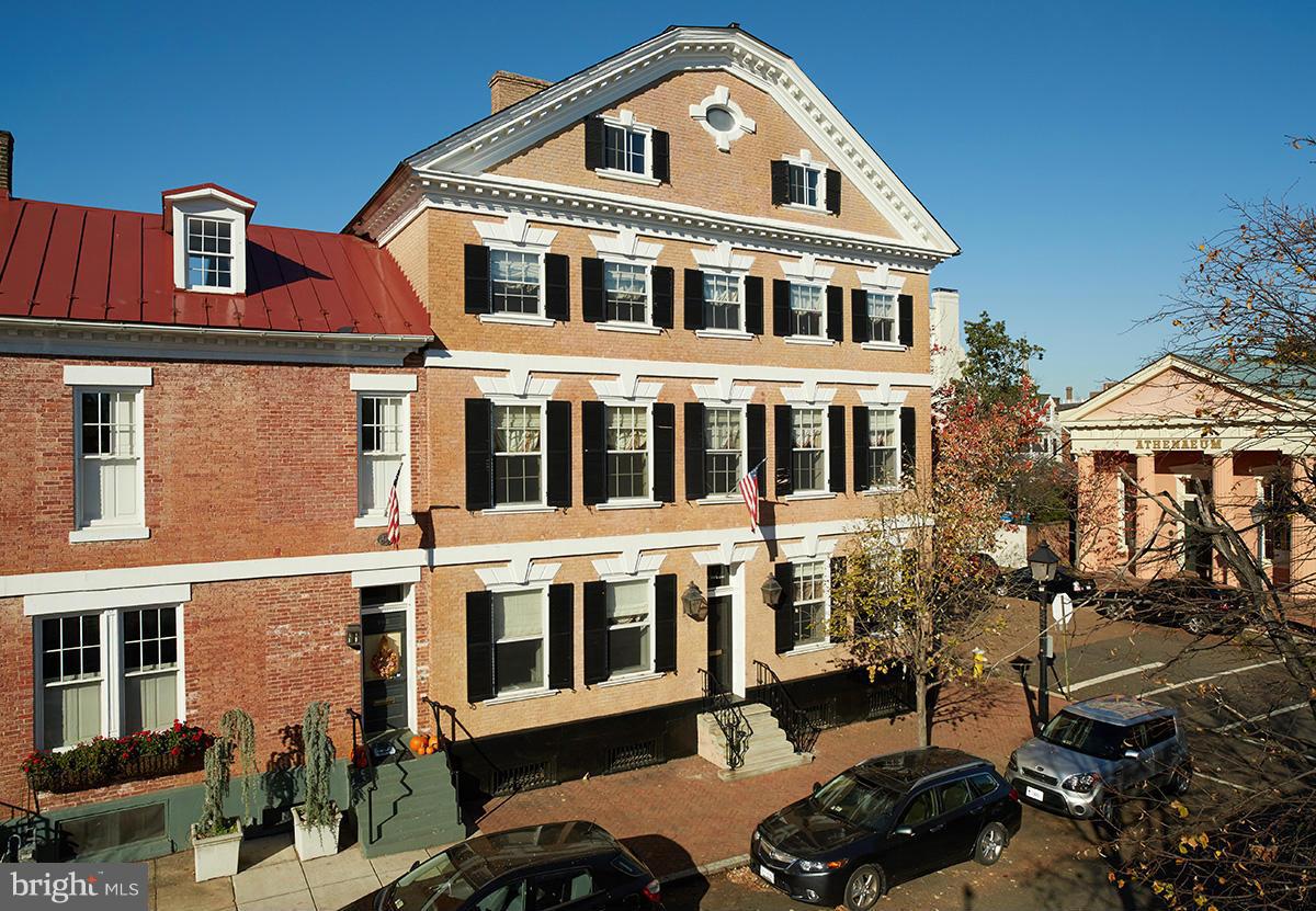 OLD TOWN - Residential