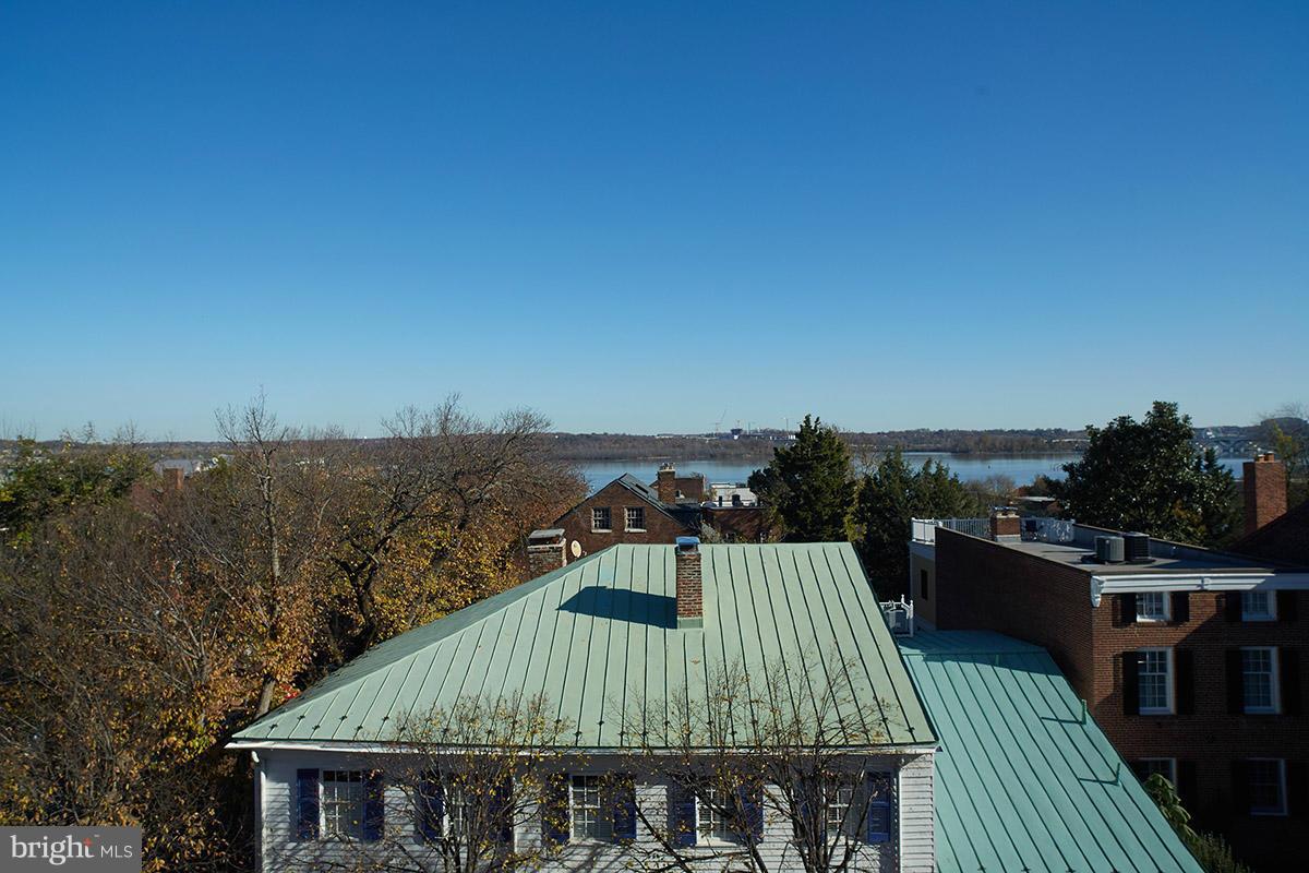 OLD TOWN - Residential