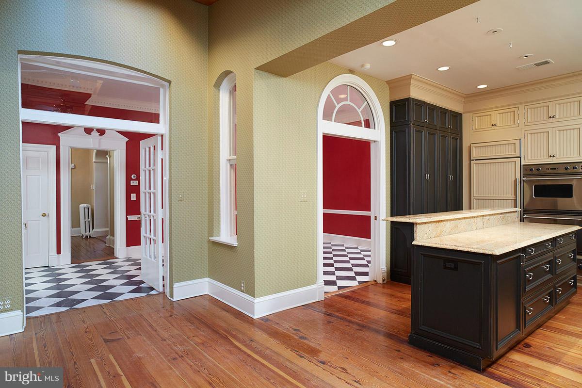 OLD TOWN - Residential