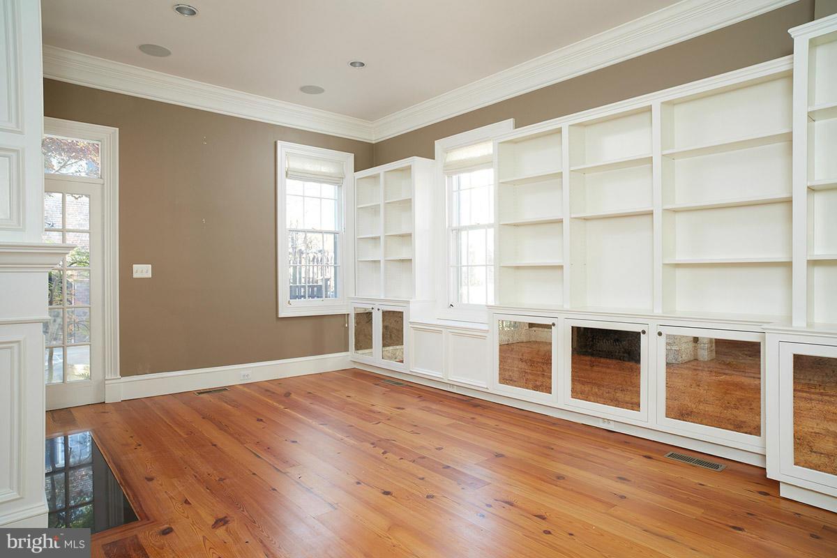 OLD TOWN - Residential