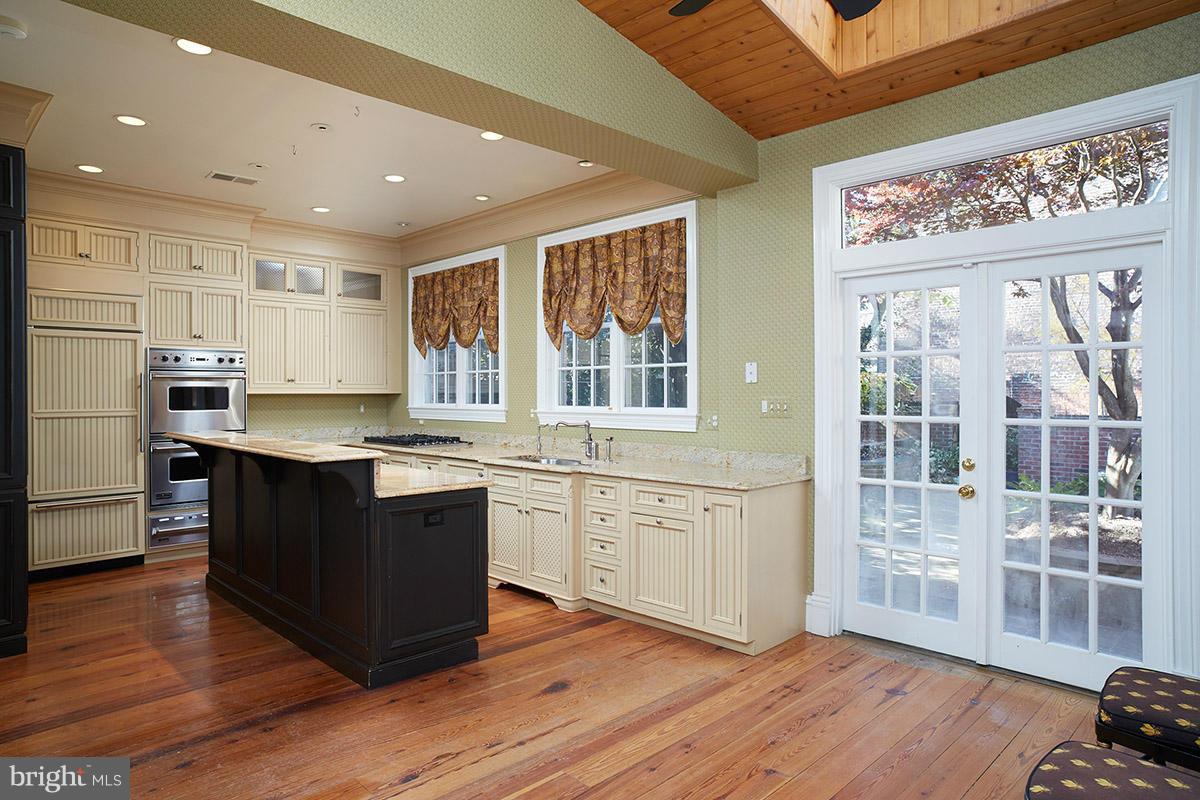 OLD TOWN - Residential