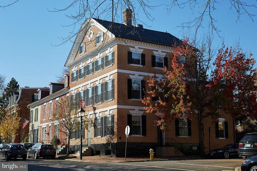 Settled January 19, 2016.  Contract received/signed in November, 2015.  Grand, glorious home, beautifully updated.  Sold prior to market launch. Original purchasers plans changed.  River views from dramatic upper level.  Rich history and stunning location with off-street parking for 3 cars.  Entered as a COMP.