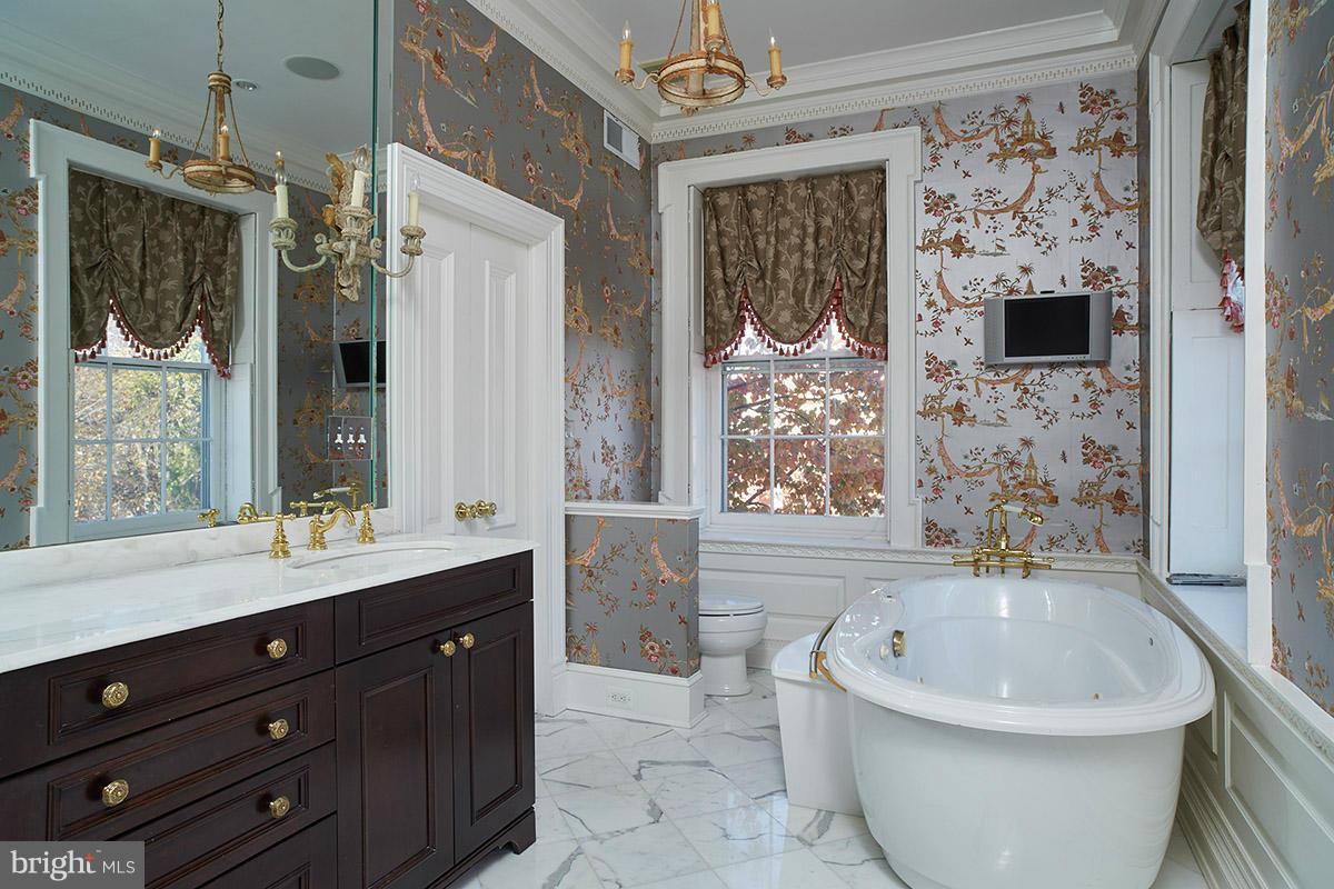 OLD TOWN - Residential