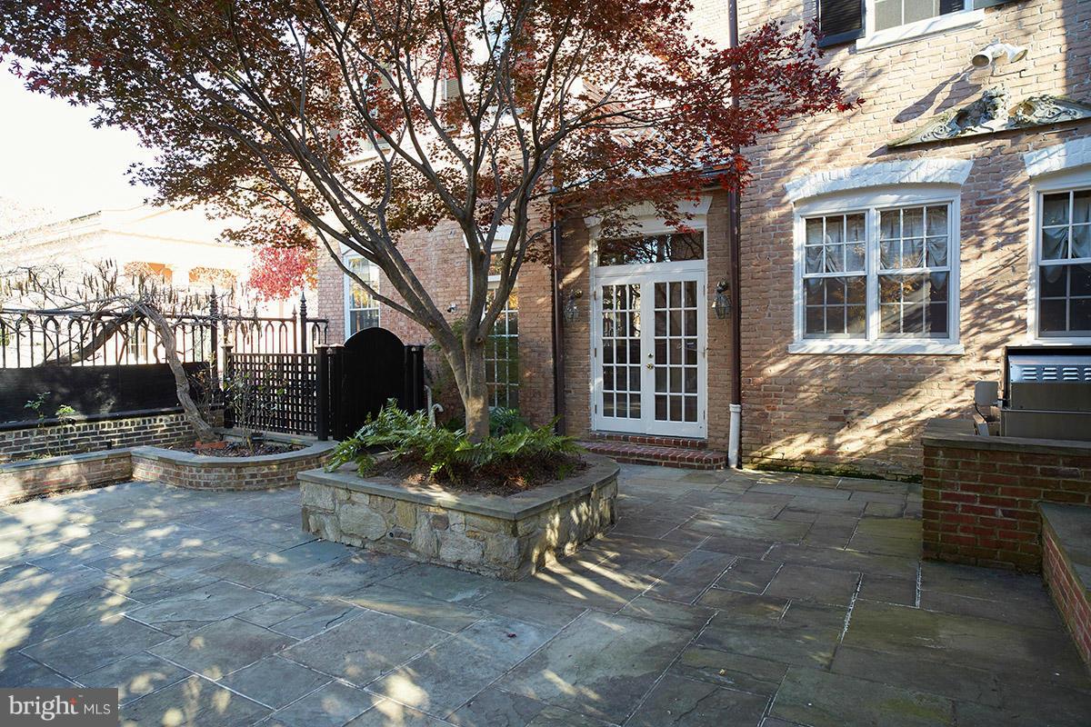 OLD TOWN - Residential