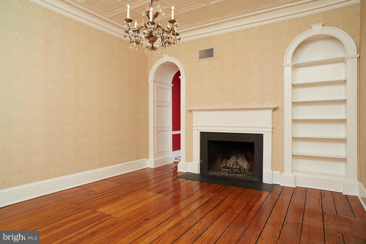 OLD TOWN - Residential