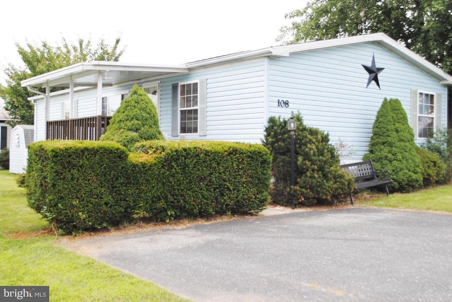 Affordable 1997 Fleetwood 26x44 with covered porch awaits a new owner. Inside is bright and open with a woodburning fireplace in LR. All appliances stay! New heat tape 2014. New Roof and hot water heater in 2011. Insulated windows with screens. (Could use new carpet) See 31 pics!  Lot rent includes trash, cable TV, pool, fitness, party room. Pet friendly rules allow 2 big dogs. Fast easy park approval - move in 10 days.