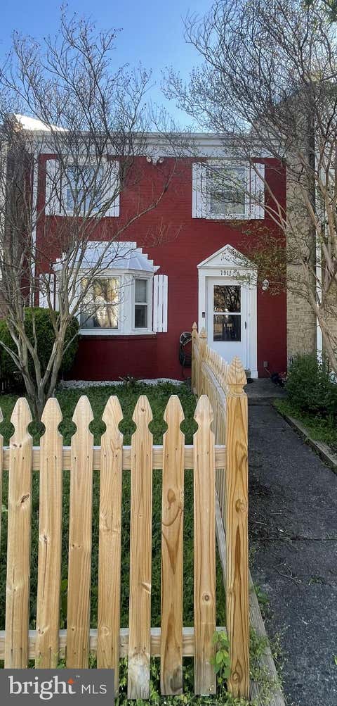 Photo of 7911 Meadow Court, MANASSAS, VA 20109 (MLS # VAPW2117796)