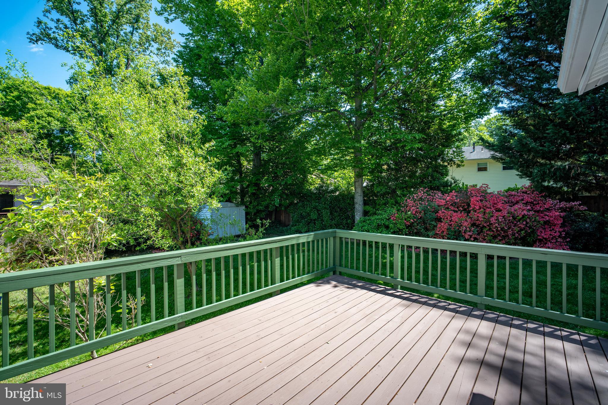 BEL PRE WOODS - Residential