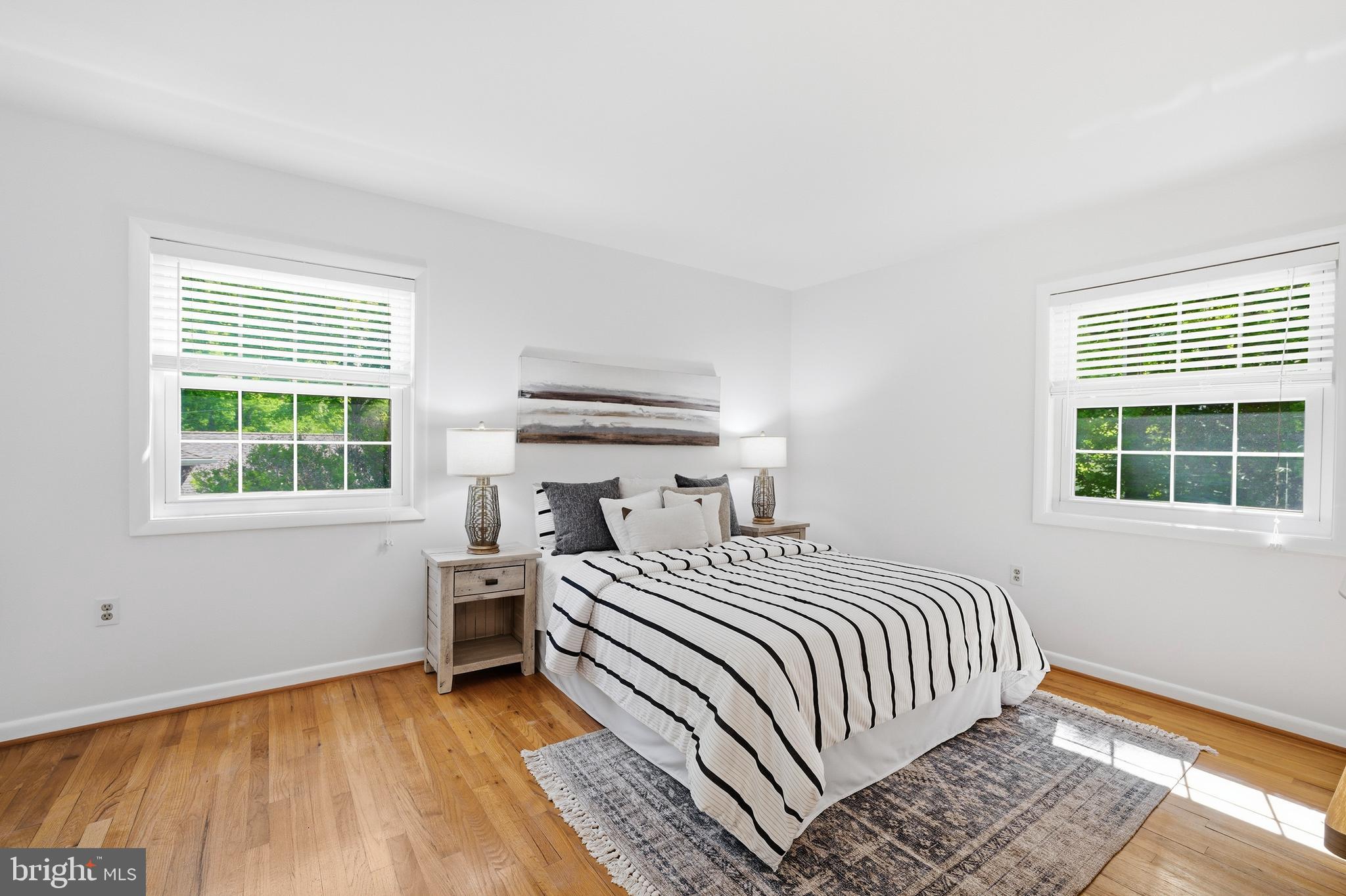 BEL PRE WOODS - Residential