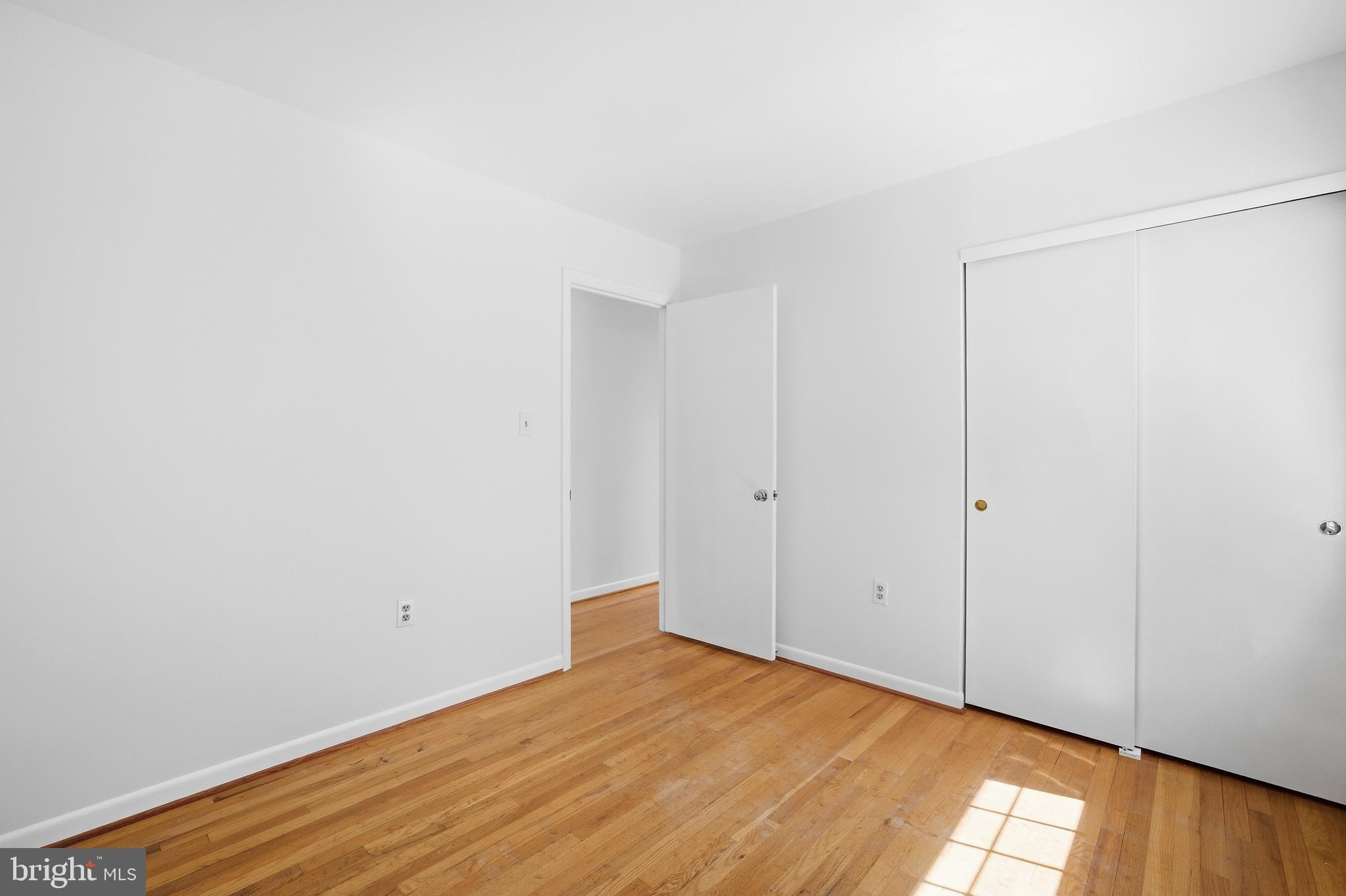 BEL PRE WOODS - Residential