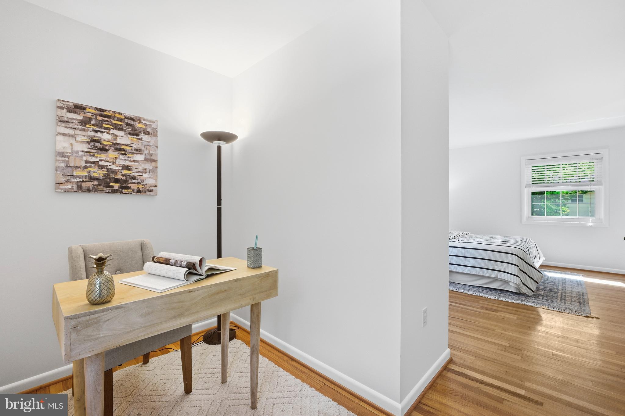 BEL PRE WOODS - Residential