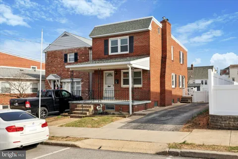 354 Hurst Street, Bridgeport, PA 19405 - MLS#: PAMC2133090