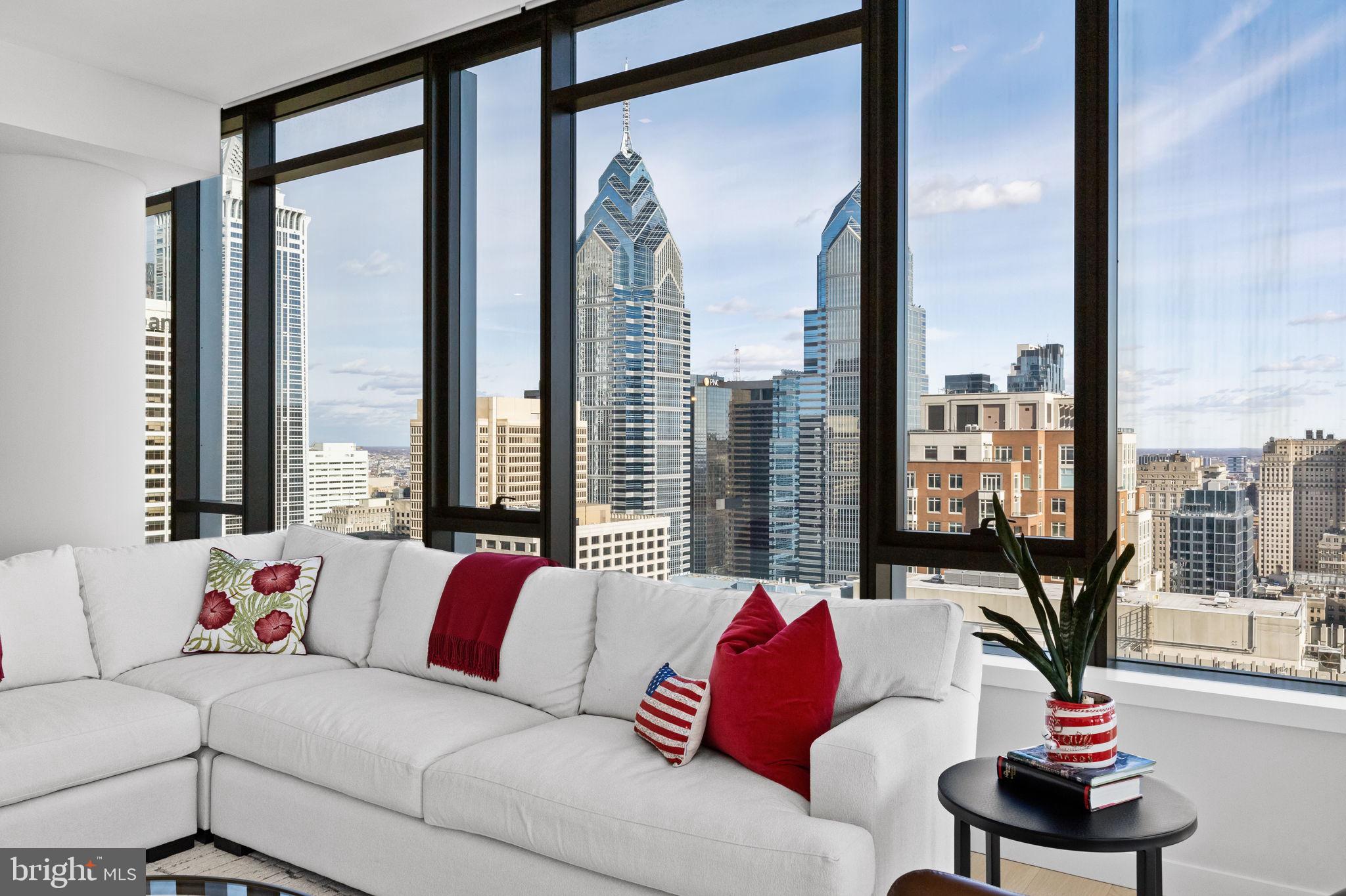 RITTENHOUSE SQUARE - Residential