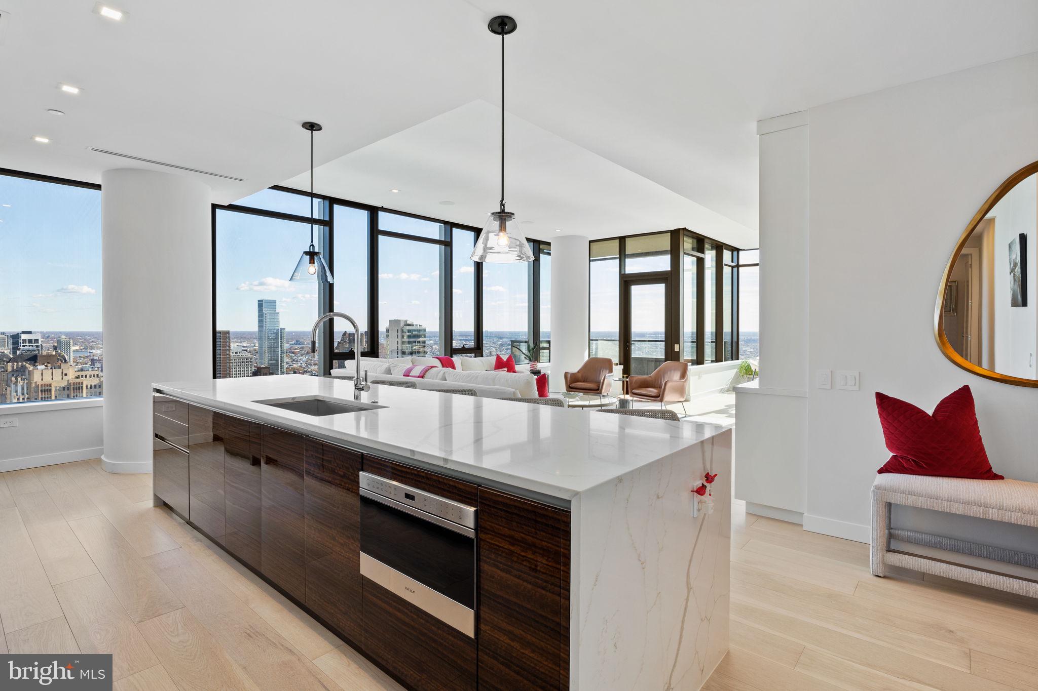 RITTENHOUSE SQUARE - Residential