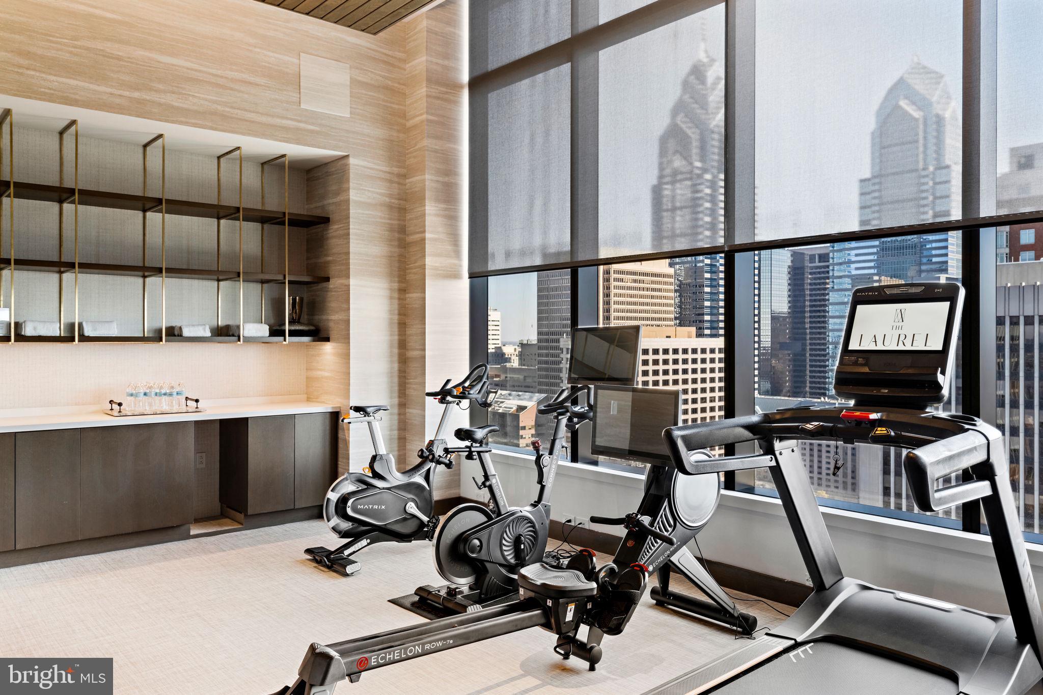 RITTENHOUSE SQUARE - Residential