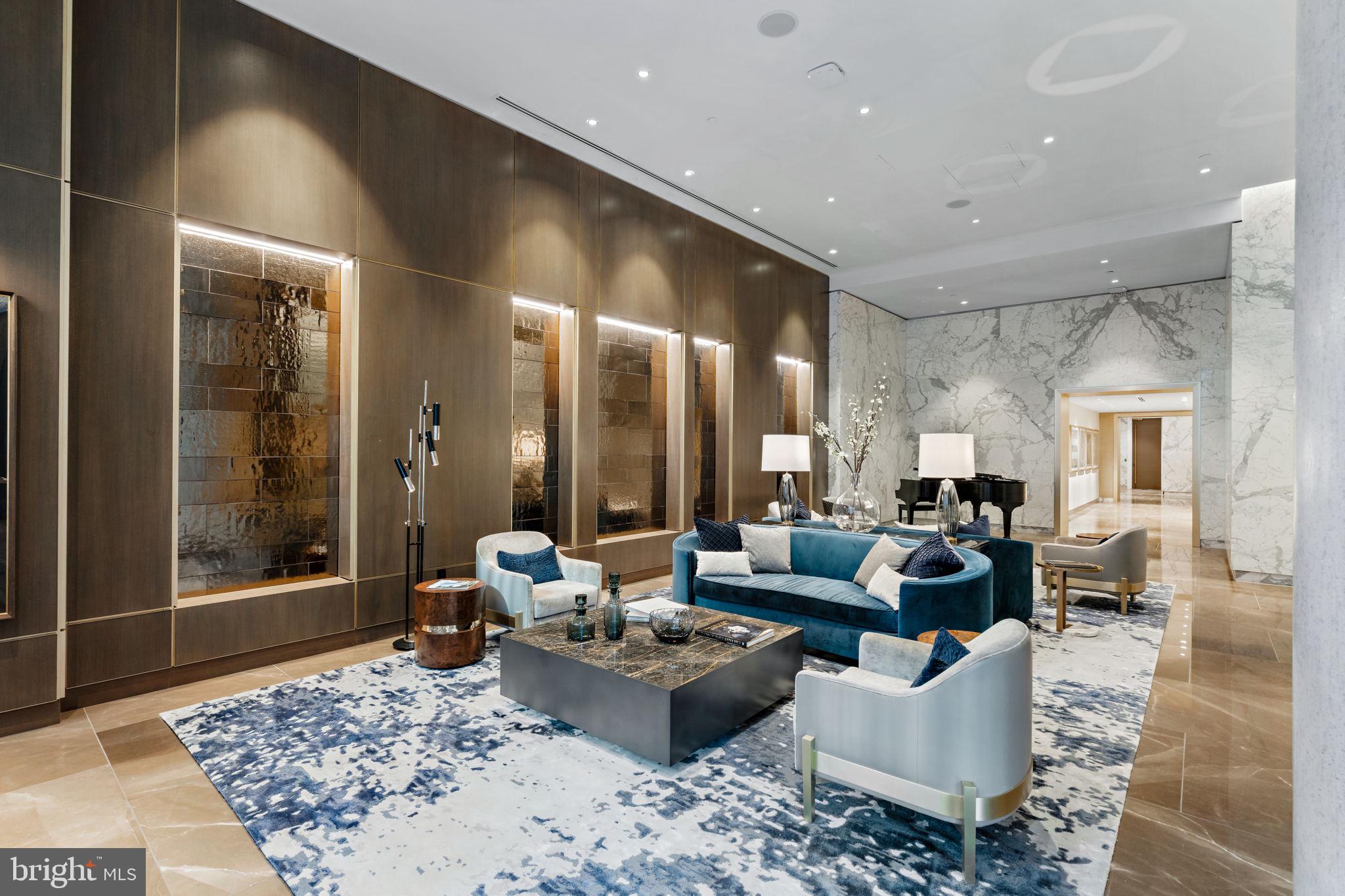 RITTENHOUSE SQUARE - Residential