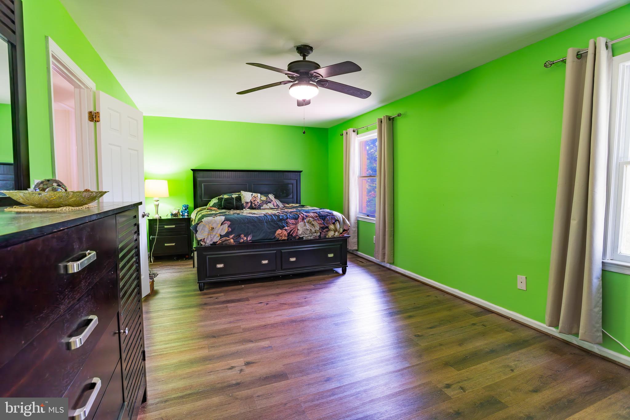 TOWNE OAK VILLAGE - Residential