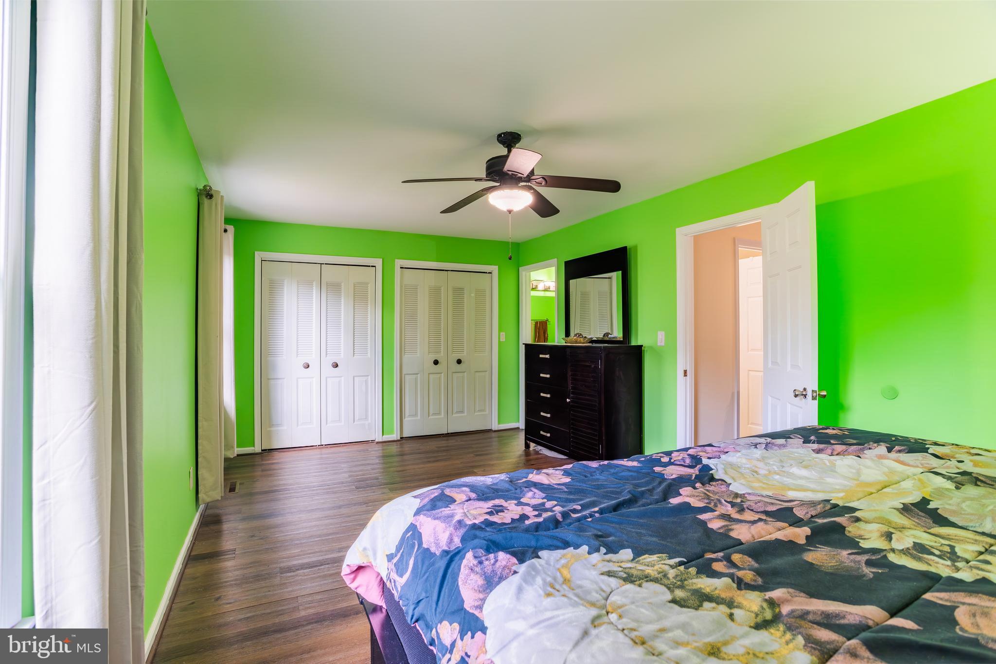 TOWNE OAK VILLAGE - Residential