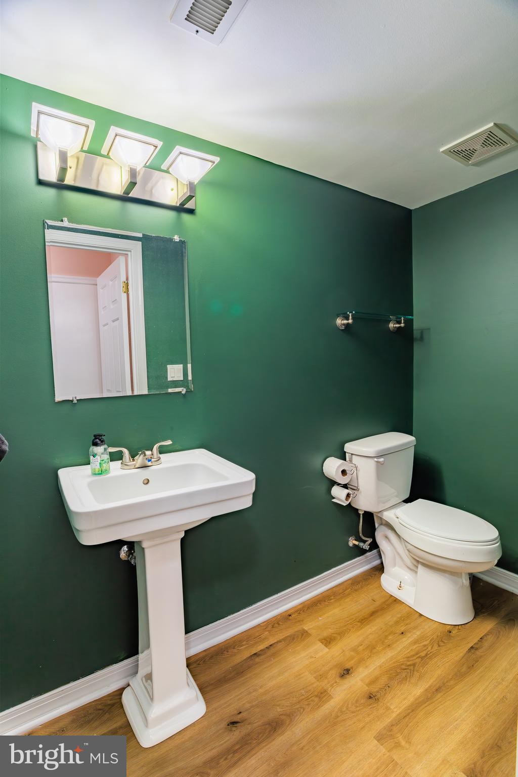 TOWNE OAK VILLAGE - Residential