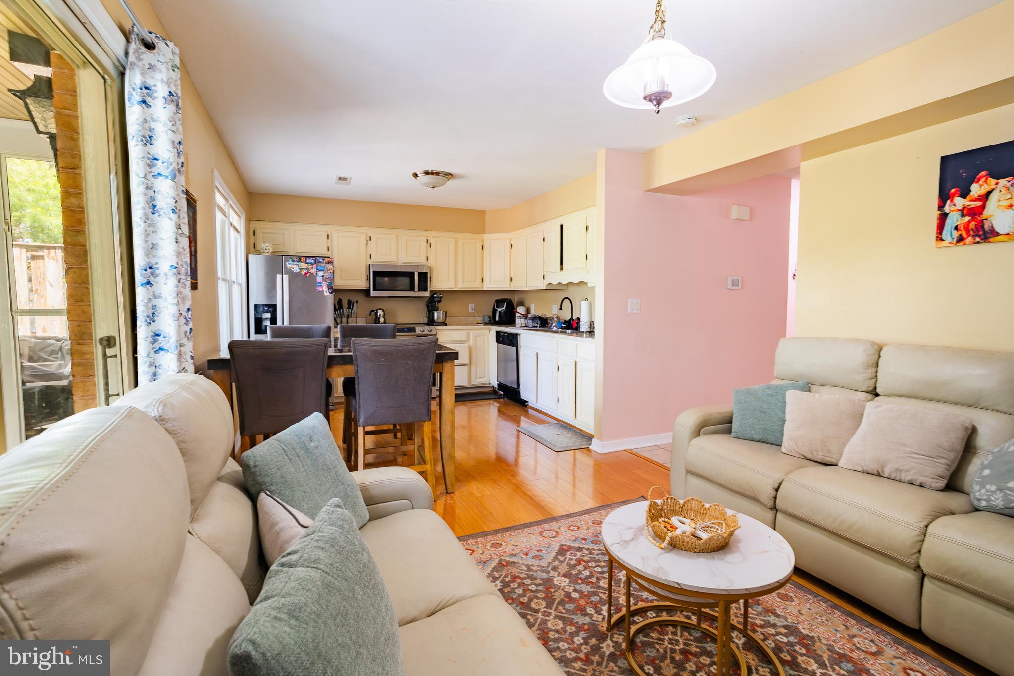 TOWNE OAK VILLAGE - Residential