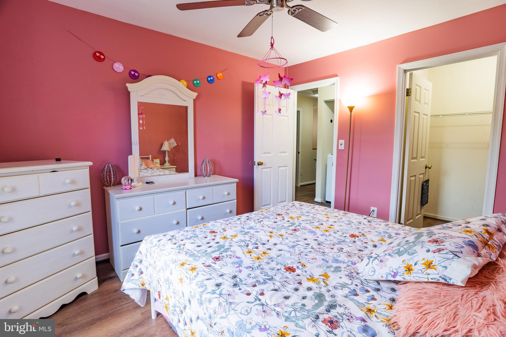 TOWNE OAK VILLAGE - Residential