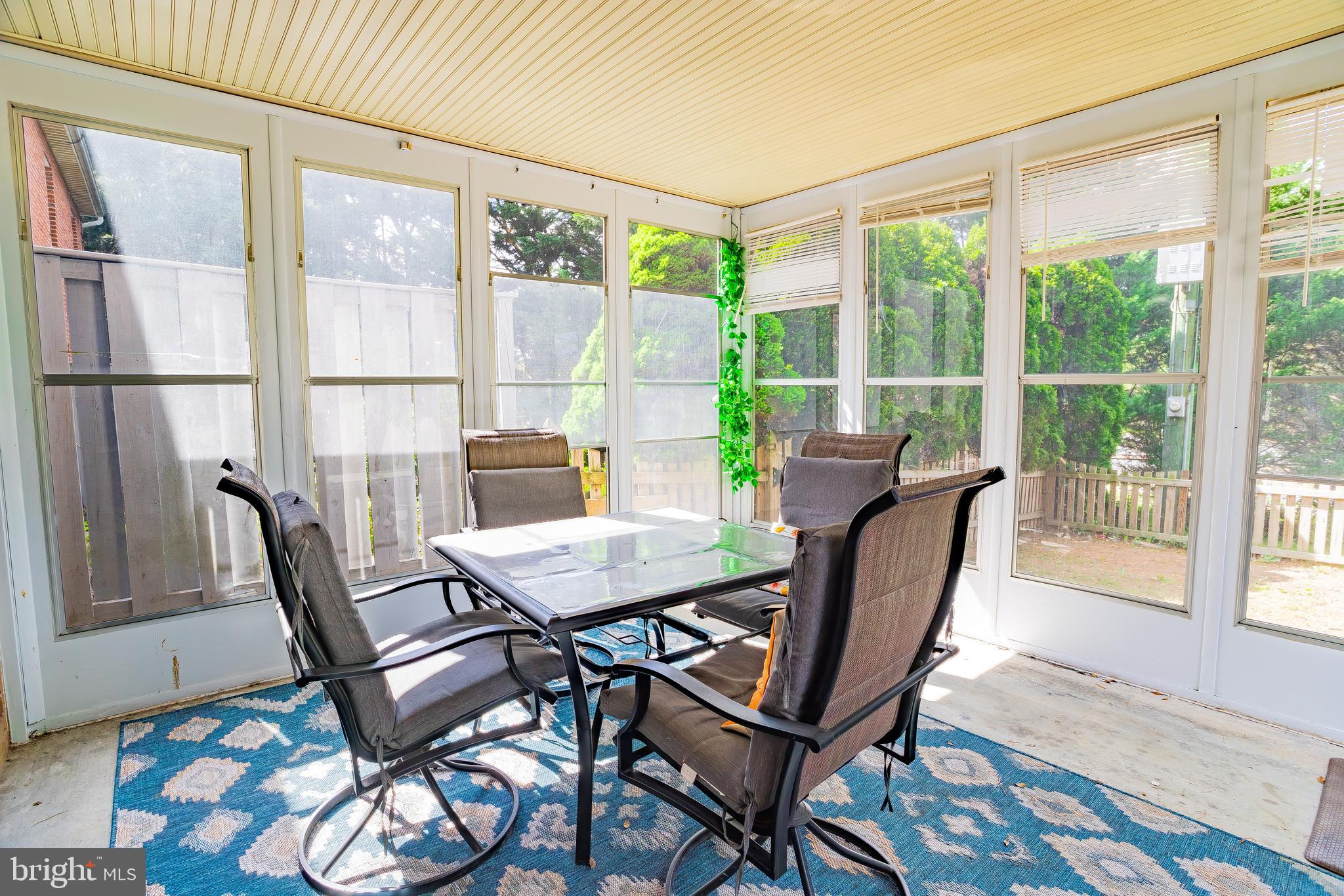 TOWNE OAK VILLAGE - Residential