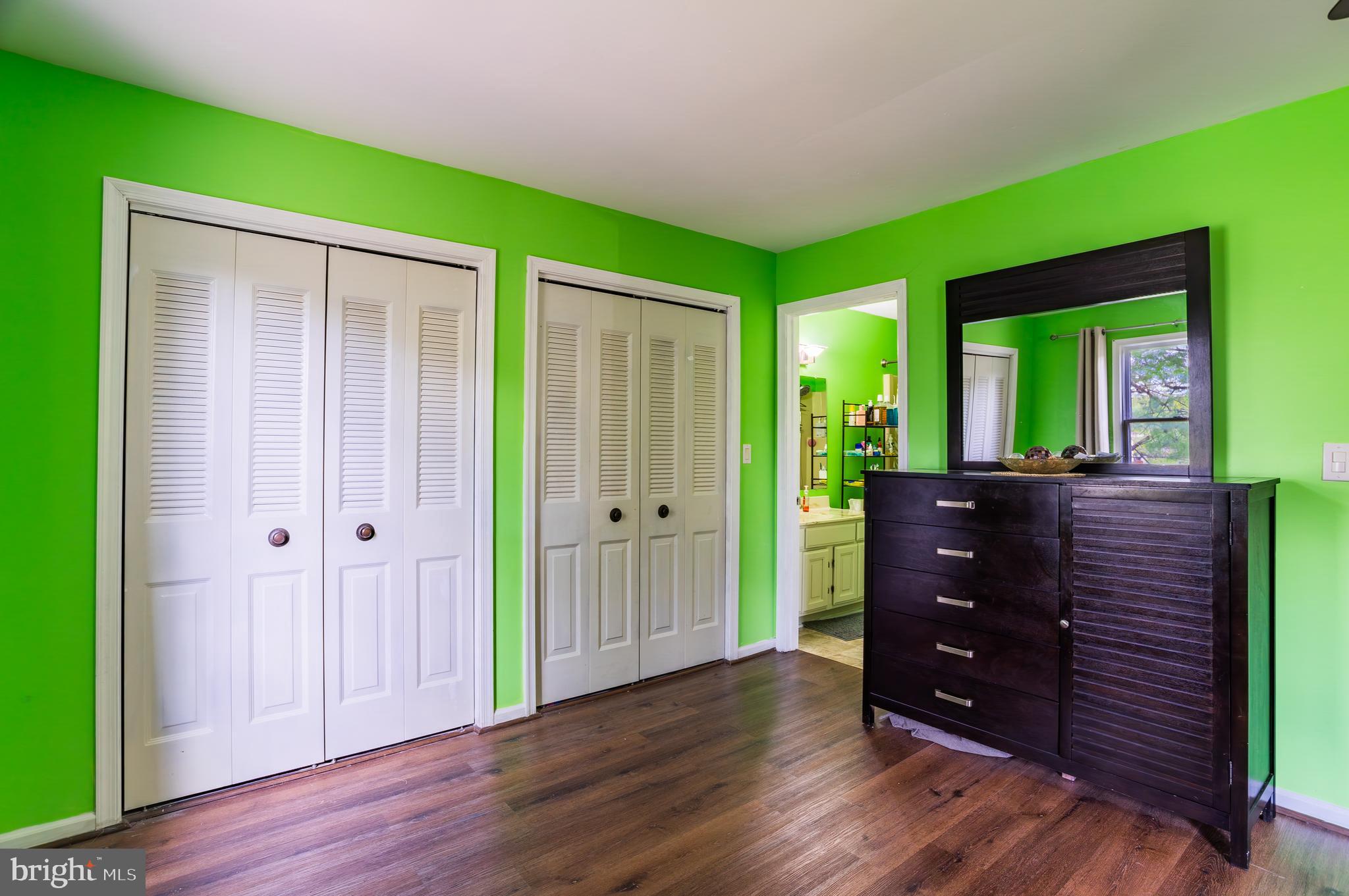 TOWNE OAK VILLAGE - Residential