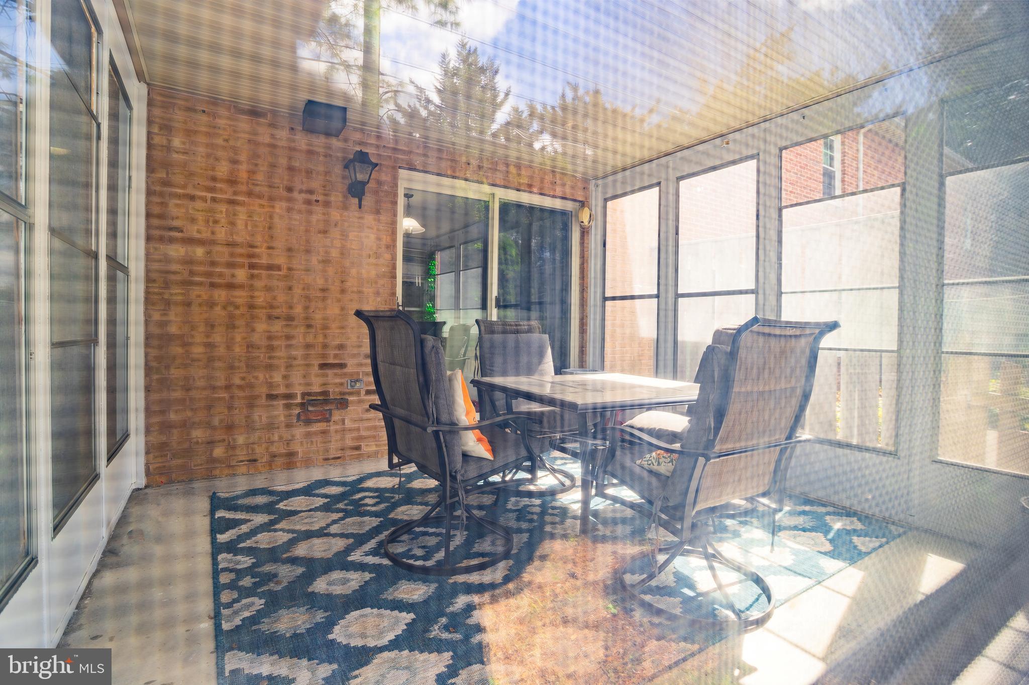 TOWNE OAK VILLAGE - Residential