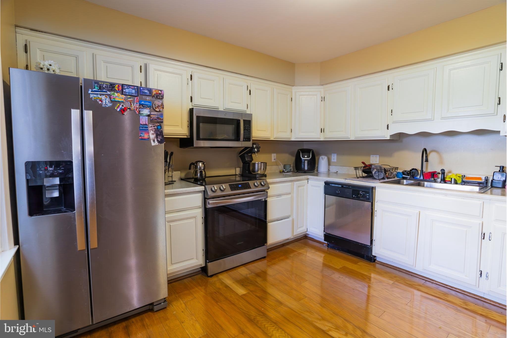 TOWNE OAK VILLAGE - Residential