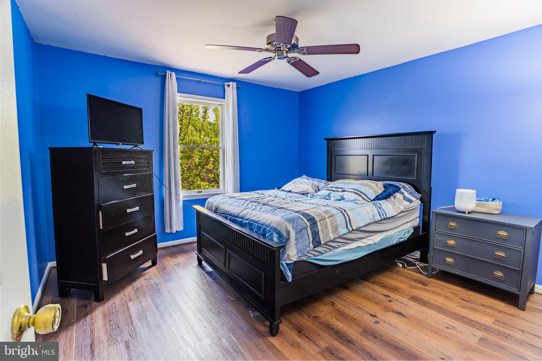 TOWNE OAK VILLAGE - Residential