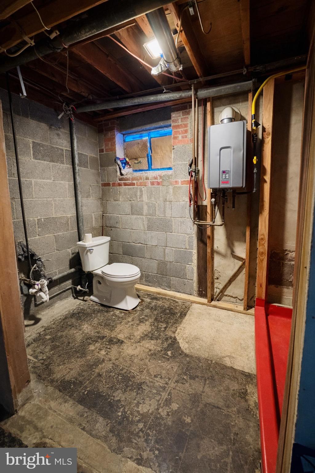 COLESVILLE MANOR - Residential