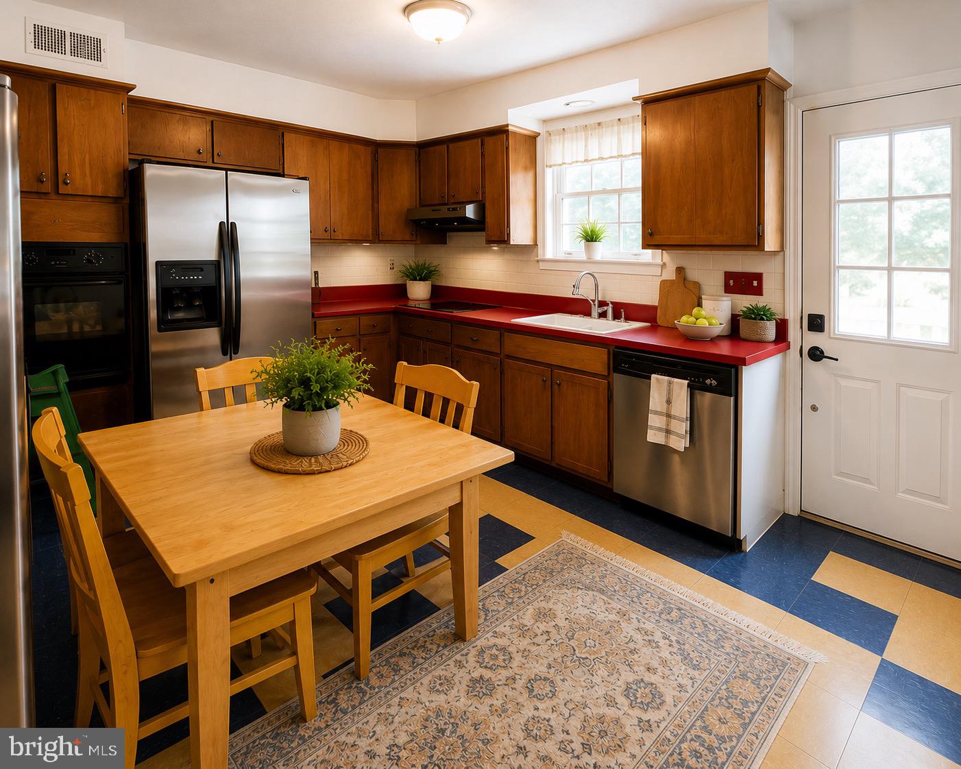 COLESVILLE MANOR - Residential